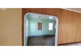 706 NE 10th Ave, Milton-Freewater, OR 97862 - Photo 6