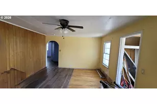 706 NE 10th Ave, Milton-Freewater, OR 97862 - Photo 4