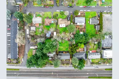 E Burnside St, Portland, OR 97216 - Photo 2