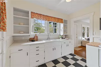 6333 SE 58th Ave, Portland, OR 97206 - Photo 6