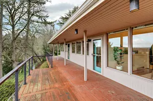 8000 SW Linden Rd, Portland, OR 97225 - Photo 40