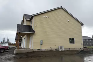 1542 Barn St, Woodburn, OR 97071 - Photo 4