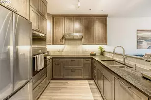 2408 Main St, Vancouver, WA 98660 - Photo 8