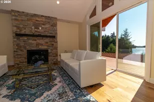 83594 Sauter Dr, Florence, OR 97439 - Photo 14