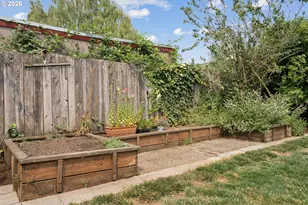 1915 NE 46th Ave, Portland, OR 97213 - Photo 44
