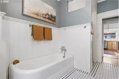1915 NE 46th Ave, Portland, OR 97213 - Photo 32