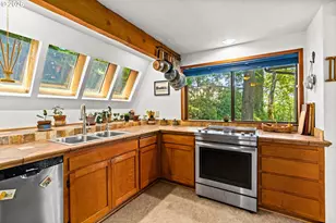 3809 Monroe St, Eugene, OR 97405 - Photo 12