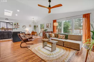 1131 NE 118th Ave, Portland, OR 97220 - Photo 6