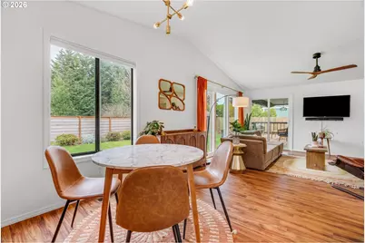 1131 NE 118th Ave, Portland, OR 97220 - Photo 12