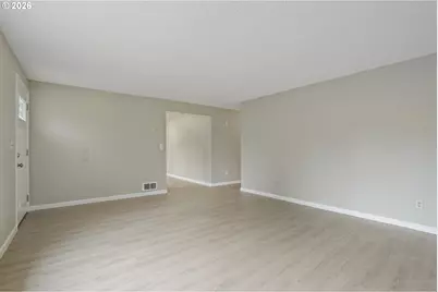12905 NE 36th St, Vancouver, WA 98682 - Photo 6