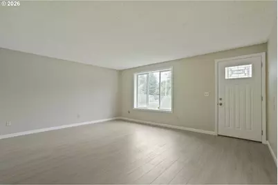 12905 NE 36th St, Vancouver, WA 98682 - Photo 4