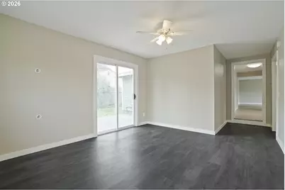 12905 NE 36th St, Vancouver, WA 98682 - Photo 14