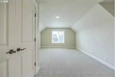 2299 Avengale Dr, Eugene, OR 97408 - Photo 40