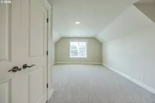2299 Avengale Dr, Eugene, OR 97408 - Photo 40