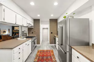 12699 SE Harold St, Portland, OR 97236 - Photo 8