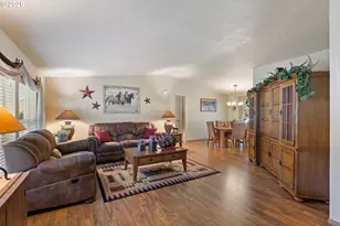 11119 N Myrtle Rd, Myrtle Creek, OR 97457 - Photo 12