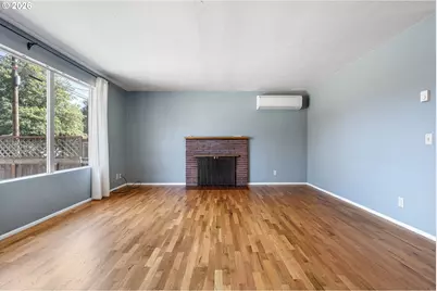 130 E 31st Ave, Eugene, OR 97405 - Photo 4