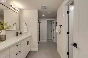 7921 SW 74th Ave, Portland, OR 97223 - Photo 16