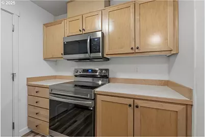 14575 SW Magpie Ln #102, Beaverton, OR 97007 - Photo 8