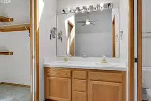 1625 SE 71st Ave, Hillsboro, OR 97123 - Photo 32
