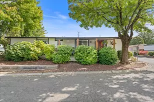 21100 NE Sandy Blvd, Fairview, OR 97024 - Photo 46