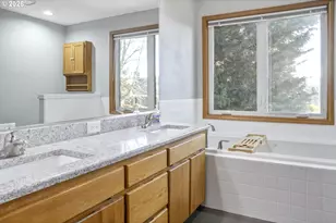 13350 SW Snowshoe Ln, Beaverton, OR 97008 - Photo 26