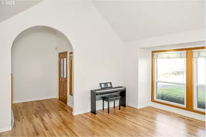 13350 SW Snowshoe Ln, Beaverton, OR 97008 - Photo 6