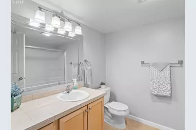 730 NW 185th Ave #107, Beaverton, OR 97006 - Photo 24