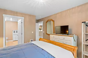 730 NW 185th Ave, Beaverton, OR 97006 - Photo 18