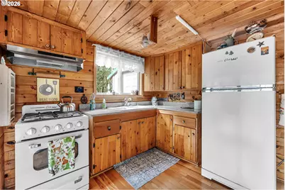 Cabin 187 Northwoods, Cougar, WA 98616 - Photo 12