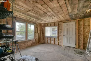 703 SE Isaac Ave, Pendleton, OR 97801 - Photo 10