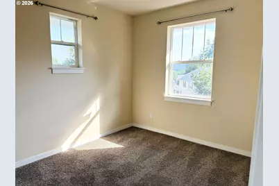 2608 SW Hume Ct, Portland, OR 97219 - Photo 14