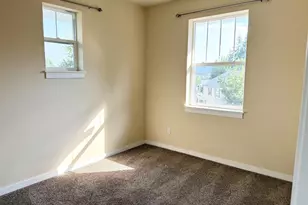 2608 SW Hume Ct, Portland, OR 97219 - Photo 14