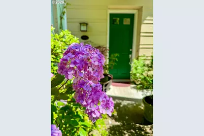 2608 SW Hume Ct, Portland, OR 97219 - Photo 36