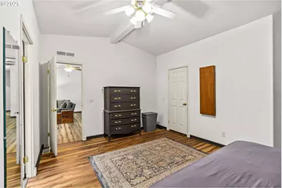 47849 W 2nd St, Oakridge, OR 97463 - Photo 16