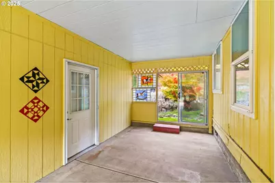 47849 W 2nd St, Oakridge, OR 97463 - Photo 28