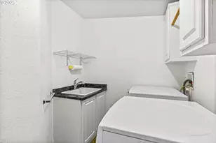 47849 W 2nd St, Oakridge, OR 97463 - Photo 14