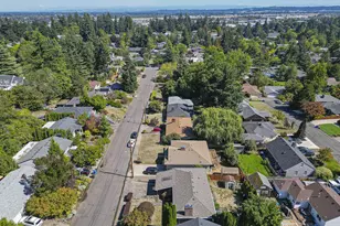 730 Wildwind Dr SE, Salem, OR 97302 - Photo 30