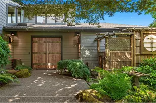 955 SW Summit View Dr, Portland, OR 97225 - Photo 2