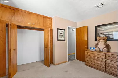 1627 Southgate Way, Grants Pass, OR 97527 - Photo 24