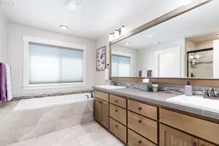 19107 Windmill Dr, Oregon City, OR 97045 - Photo 22