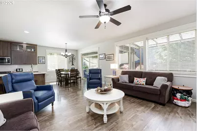 19107 Windmill Dr, Oregon City, OR 97045 - Photo 10