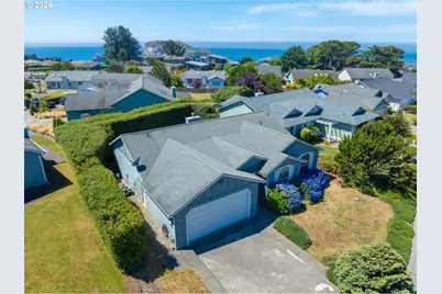 96407 Oceanside East Dr, Brookings, OR 97415 - Photo 36