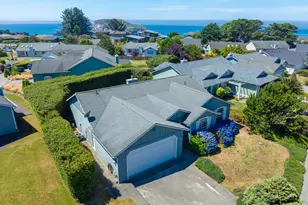 96407 Oceanside E Dr, Brookings, OR 97415 - Photo 34