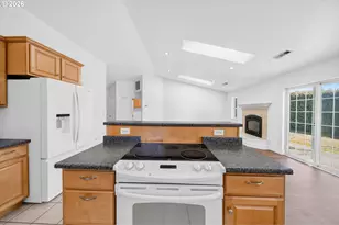 96407 Oceanside E Dr, Brookings, OR 97415 - Photo 12