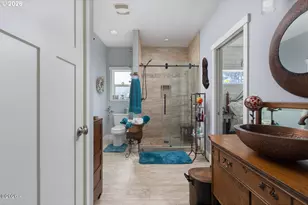 3087 SW Beach Ave, Lincoln City, OR 97367 - Photo 18