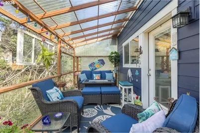 3087 SW Beach Ave, Lincoln City, OR 97367 - Photo 24