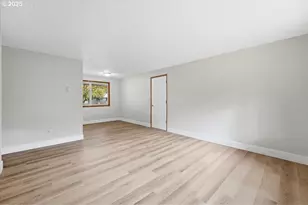 19340 SW Blaine St, Beaverton, OR 97003 - Photo 8