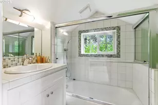 784 3rd St, Lake Oswego, OR 97034 - Photo 44