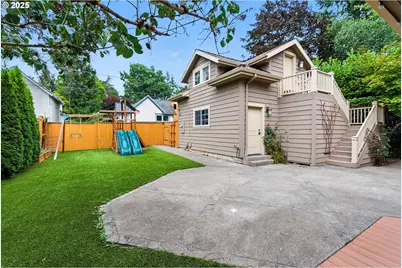 784 3rd St, Lake Oswego, OR 97034 - Photo 46